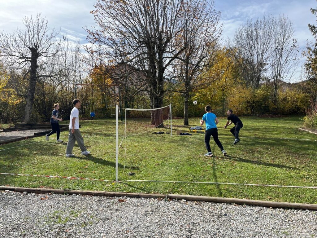 Jardin - Terrain de volley / badminton