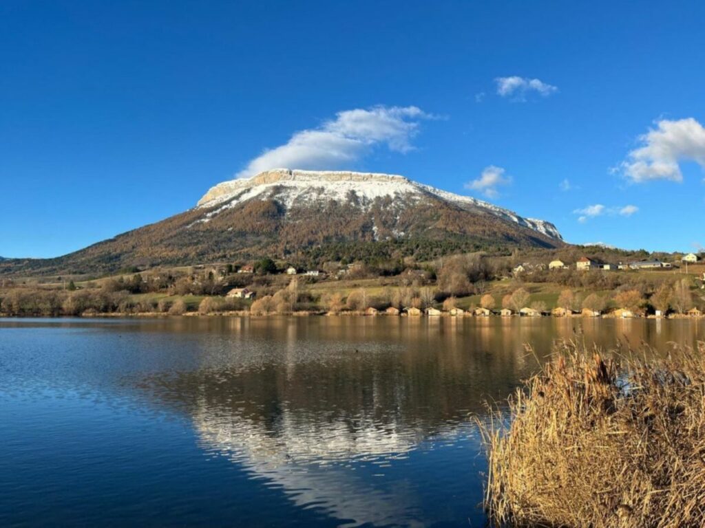 Montagne de Céüse en automne